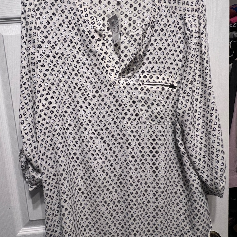 Maurices Navy and Cream Patterned Blouse